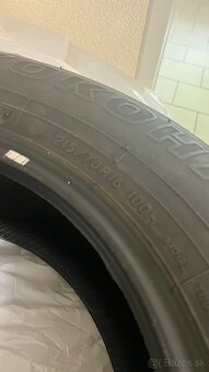 Sada letných a zimných Pneu s plechovými diskami 215/70 R16 - 2