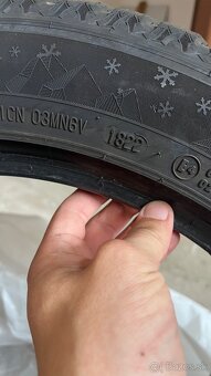 Zimné penumatiky 215/55 r17 - 2