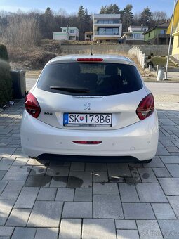 Predám Peugeot 208 - 2