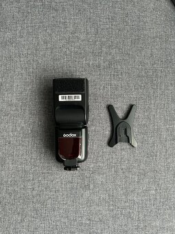 Blesk Godox TT600 - 2