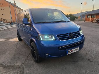 Volkswagen Transporter T5 - 2