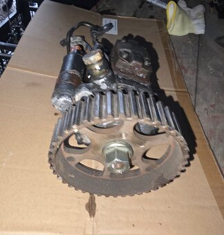 Vstrekovacie čerpadlo Citroen Berlingo 2.0 Hdi 66kW - 2