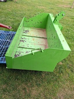 Predam bednu za traktor - 2