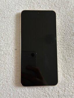 Samsung galaxy S24 - 2