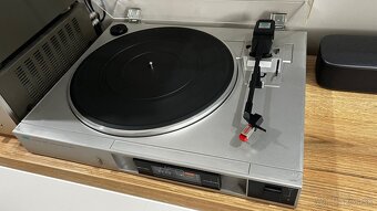 Predám 2 kusy gramofónov Sansui P-D11 - 2