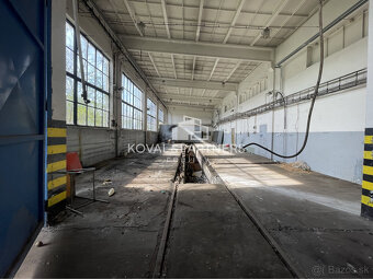 Predaj Administratívnej budovy s Halou v lokalite Dolné Kršk - 2