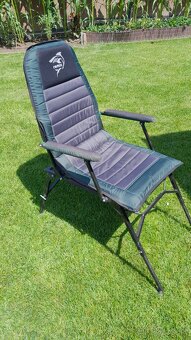 VELMI PEVNE RYBARSKE KRESLO - 2