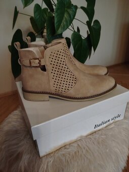 Členkové čižmičky - 2