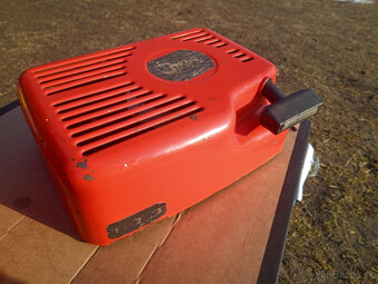 palivova nádrž a štartér Vari - 2