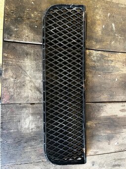 Mriežka RS Octavia 1 - 2