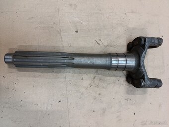 Hriadeľ spojky Tatra 148 - 2