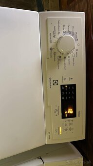 Práčka Electrolux - 2