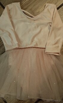 Predám dievčenské šaty na balet - 2