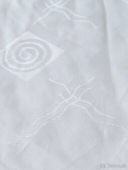 Obrus v maslovej farbe - 2