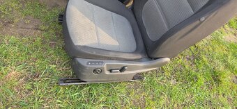 Skoda superb 2 sedadlo vodica - 2