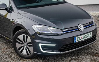 Volkswagen Golf e - 2