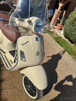 Vespa GTS 200 - 2