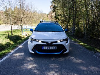 Toyota Corolla 2.0 Hybrid 112kW - 2