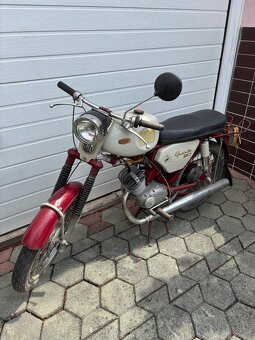 Jawa 90 Roadster - 2