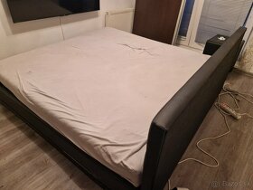 Manželská postel plus Matrac a nočné stolíky - 2