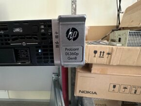 HP Proliant DL360p G8 - 2