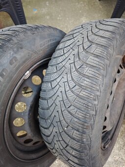Predám pneumatiky 195/65 R15 - 2