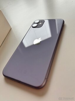 Iphone 11, 64Gb, fialový - 2