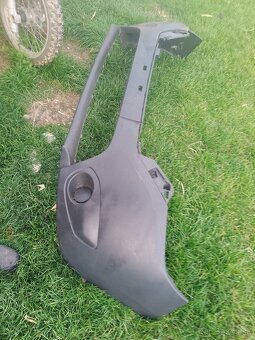Predám nárazník Dacia doker - 2
