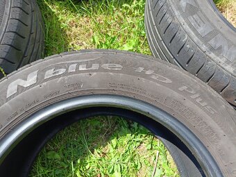 Predám Nexen N'Blue HD Plus 205/60 R15 91H letné pneu - 2