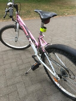 Dievčensky bicykel - 2