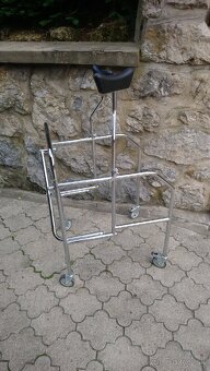 Podpažné chodítko Moretti - 2