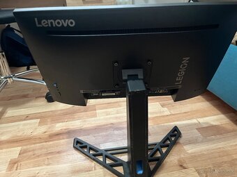 27" Lenovo Legion R27qe - 2