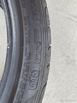 245/40R20 goodyear - 2