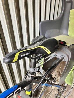 Bicykel s košíkom a detskou sedačkou - 2