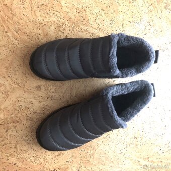 DIEVČENSKÉ-DÁMSKE ČIŽMY…v.35…NOVE - 2