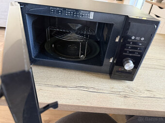 Predám mikrovlnnú rúru Samsung MG23F301TAK - 2