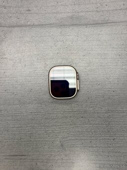 Apple Watch Ultra 49mm Titanium - 2