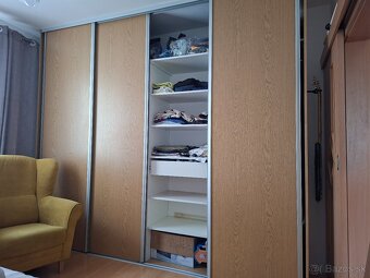 Vstavaná skriňa - 2