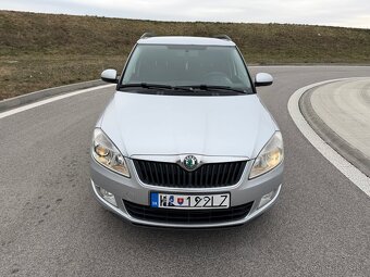 ŠKODA FABIA COMBI 1.2 Tsi 2012 - 2