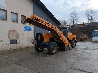 Zrezávač krajníc Zetor 12145 - 2