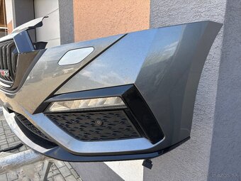 Skoda octavia 4 rs predny naraznik - 2