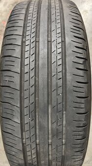 225/60R18 letne pneumatiky - 2