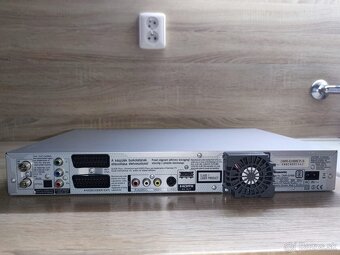 Panasonic DMR-EH68 Multi-System, Multi-Zone DVD Recorder - 2
