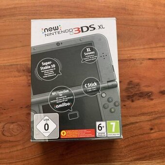 Nintendo 3DS XL - 2