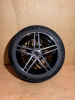 ORIG.MERCEDES V-class AMG W447 R19 245/45/19 NOVE - 2