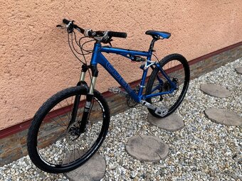 Horský Celoodpružený Bicykel CUBE AMS COMP 26” - 2