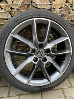 Škoda Octavia 3 Gemini kolesa 18, letní pneu 225/40 - 2
