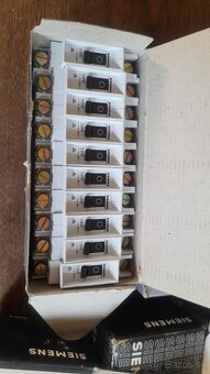 Ističe-balenie 10kusov 15eur - 2