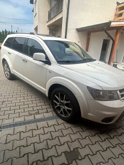 Fiat Freemont - 2