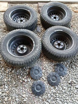 5x120 R16, michelin agilis crossclimate 215R16 C zosilnene - 2